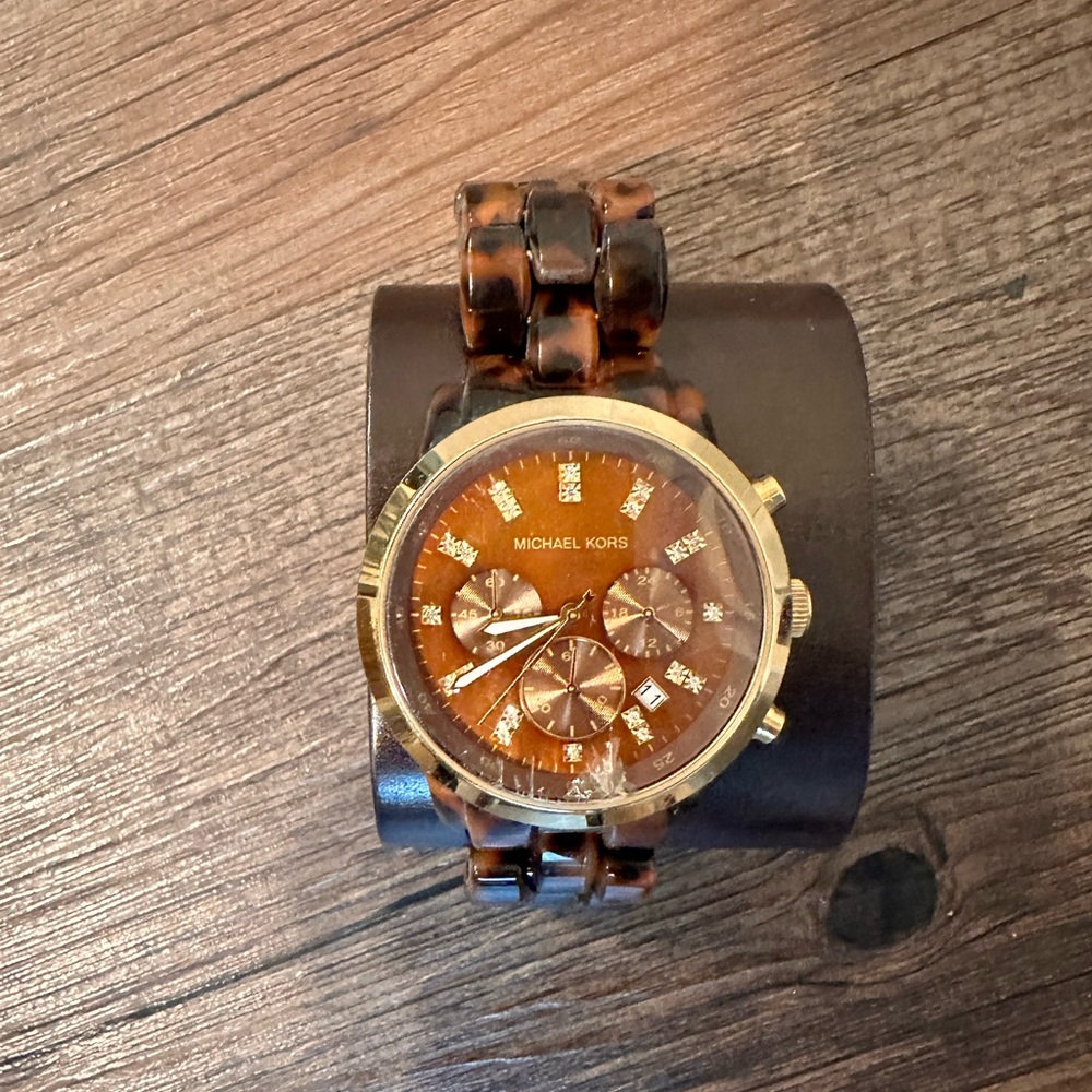 Michael Kors Unisex Horn Watch MK5039